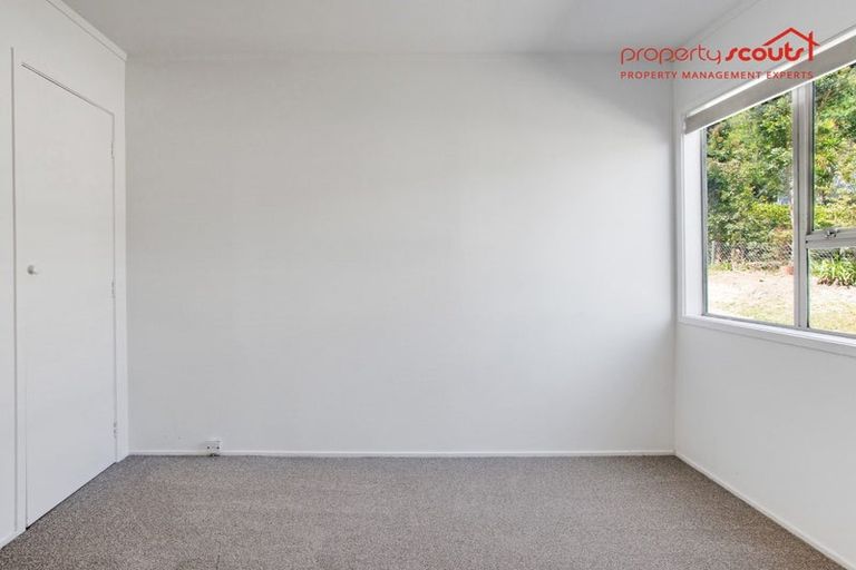 Photo of property in 1/64 Saddleback Rise, Murrays Bay, Auckland, 0630
