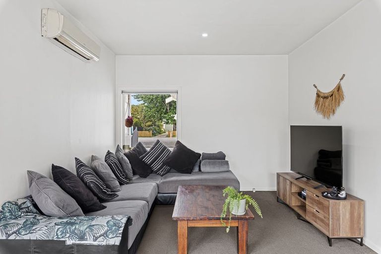 Photo of property in 49 Wychbury Street, Spreydon, Christchurch, 8024