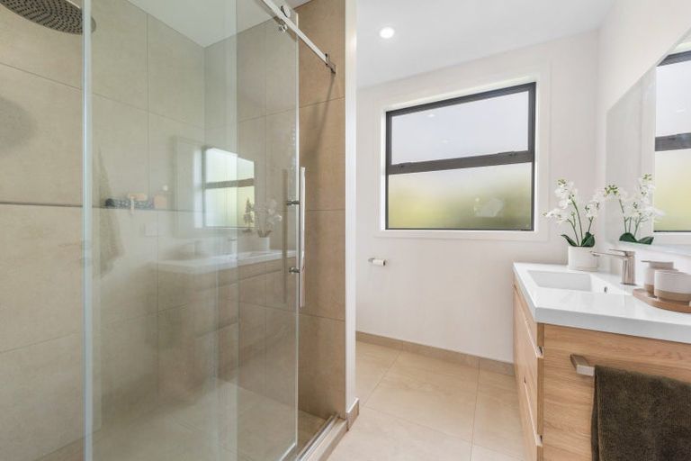 Photo of property in 109 Seaward Road, Edendale, 9825