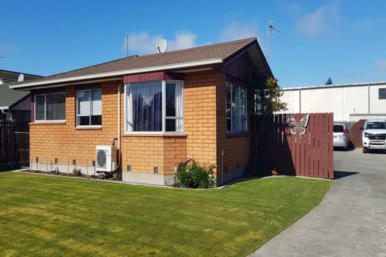 Photo of property in 8 Hegan Place, Rangiora, 7400