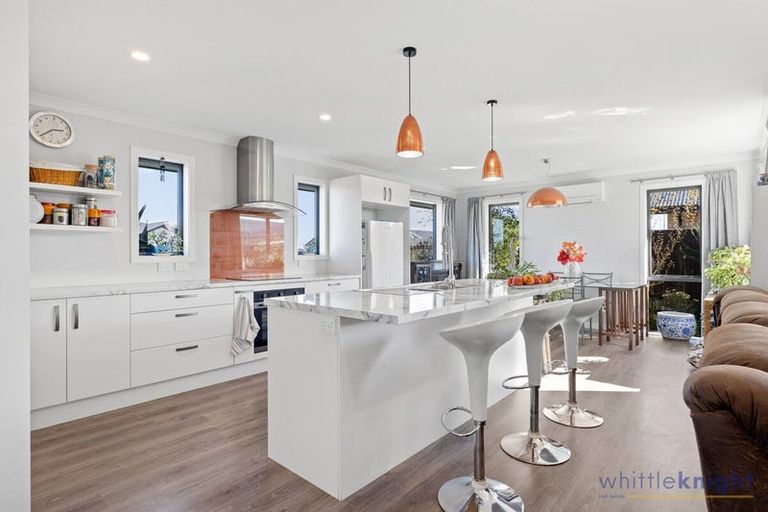 Photo of property in 8 Claremont Crescent, Amberley, 7410