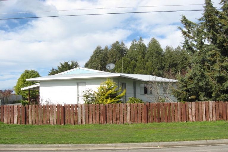 Photo of property in 16 River Road, Masterton, 5810