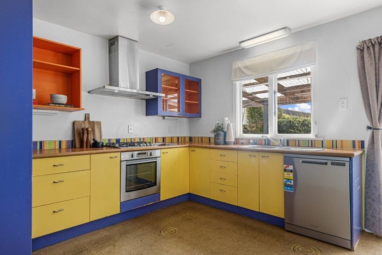 Photo of property in 6 Tavendale Place, St Albans, Christchurch, 8052