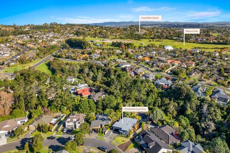 Photo of property in 20 Admirals Court Drive, Greenhithe, Auckland, 0632