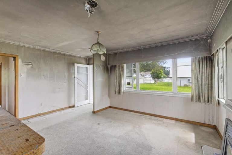 Photo of property in 160 South Road, Spotswood, New Plymouth, 4310