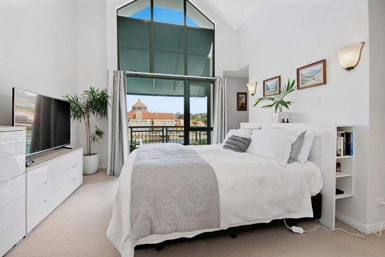 Photo of property in 96 Harbour Village Drive, Gulf Harbour, Whangaparaoa, 0930