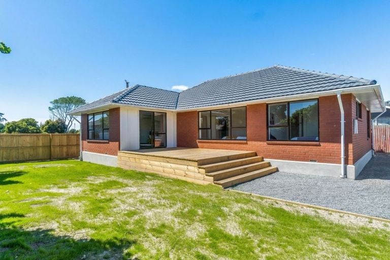 Photo of property in 400a Bower Avenue, Parklands, Christchurch, 8083