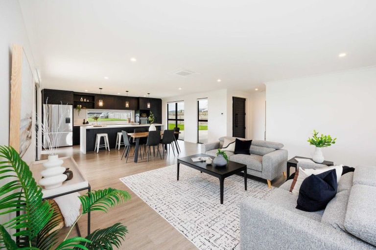 Photo of property in 132 Kingsdale Park Drive, Aokautere, Palmerston North, 4471