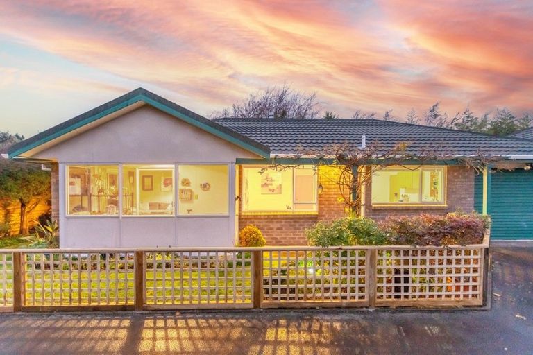 Photo of property in 1/32 Hurley Road, Paraparaumu Beach, Paraparaumu, 5032