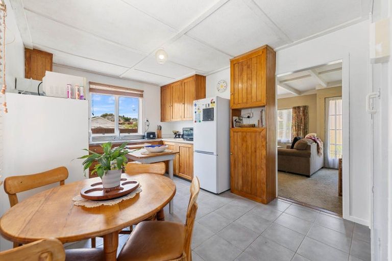 Photo of property in 12 Station Street, Tirau, 3410