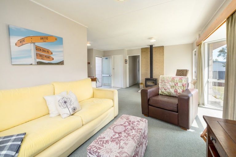 Photo of property in 8 Kowhai Grove, Featherston, 5710