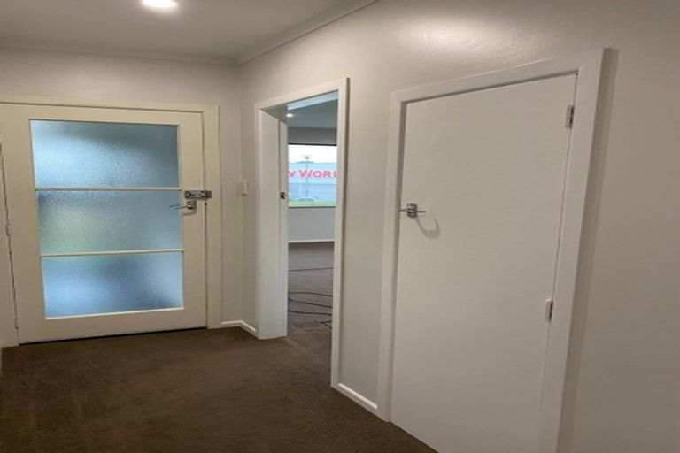 Photo of property in 2 Jefferson Place, Brookfield, Tauranga, 3110