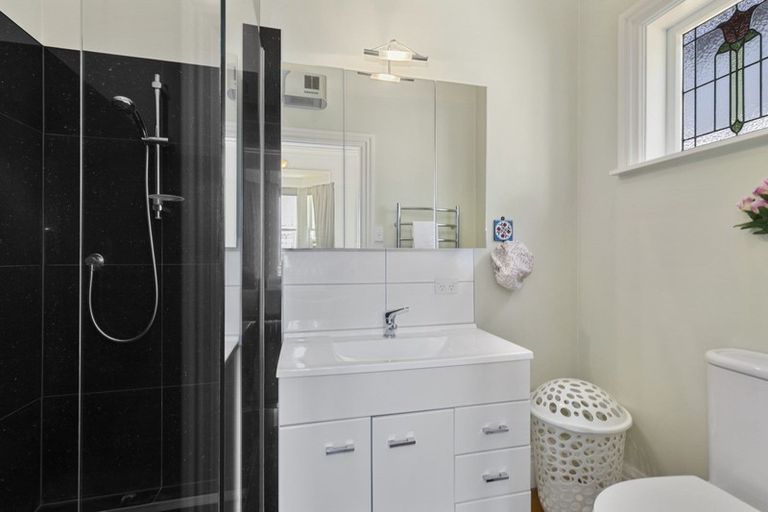 Photo of property in 42 Bolton Street, Petone, Lower Hutt, 5012