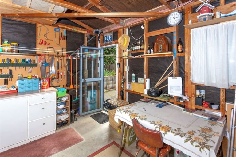 Photo of property in 124 Isabel Street, Whangamata, 3620