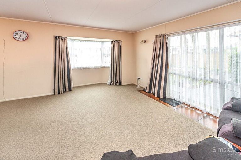 Photo of property in 5 Avon Place, Springvale, Whanganui, 4501
