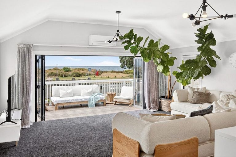 Photo of property in 4 Oceanbeach Road, Mount Maunganui, 3116