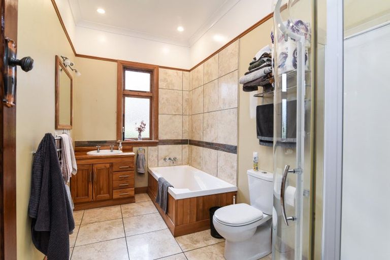 Photo of property in 49 Earls Road, Saint Clair, Dunedin, 9012