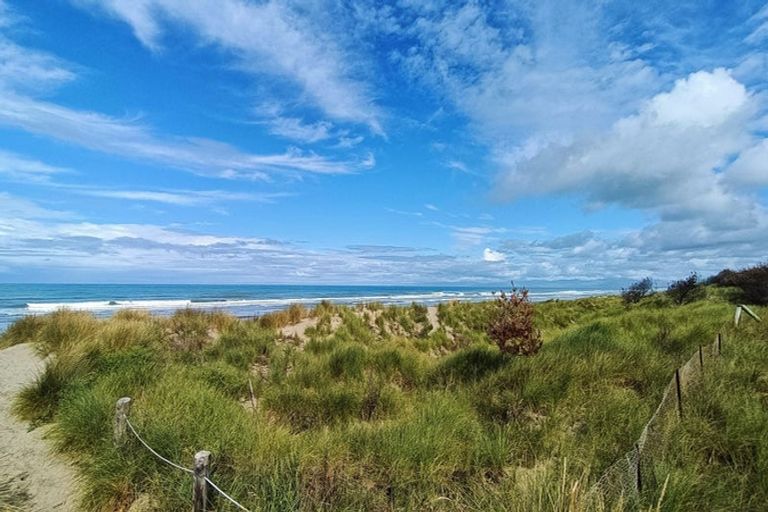 Photo of property in 3 Mara-kai Place, Pegasus, 7612