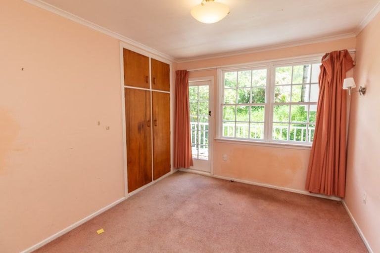 Photo of property in 13 David Crescent, Karori, Wellington, 6012