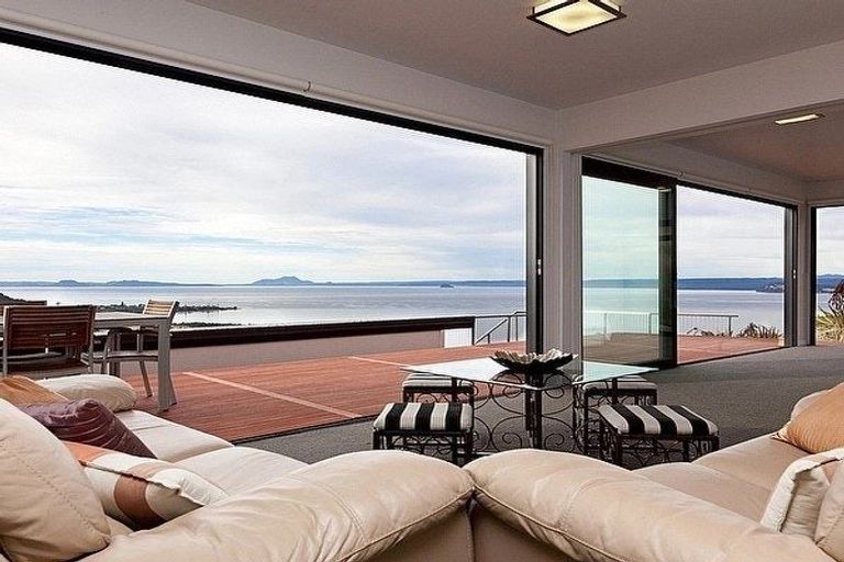 Photo of property in 14 Ngapera Way, Omori, Turangi, 3381