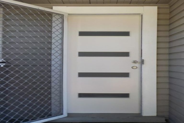 Photo of property in 1/705 Heretaunga Street East, Parkvale, Hastings, 4122