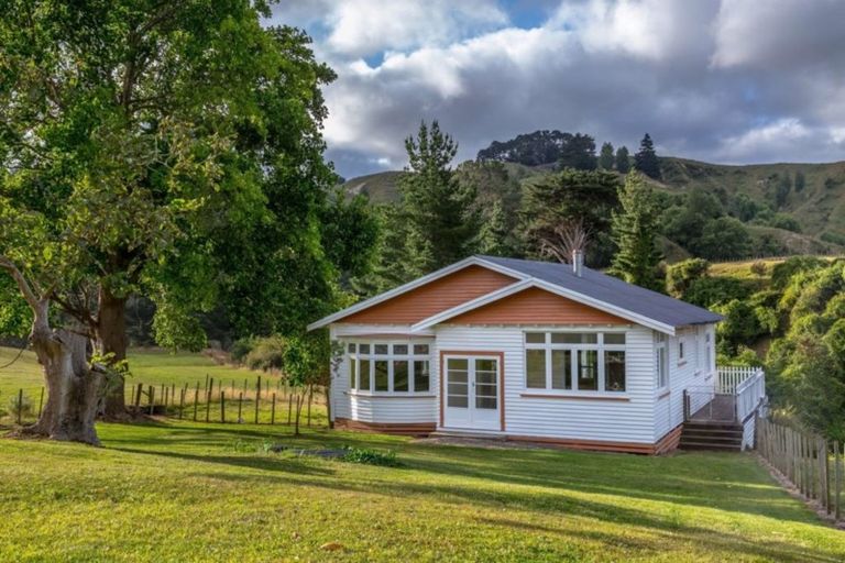 Photo of property in 161 Waituna Road, Pahiatua, 4982