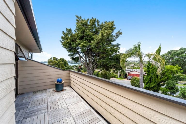 Photo of property in 32 Layton Road, Manly, Whangaparaoa, 0930