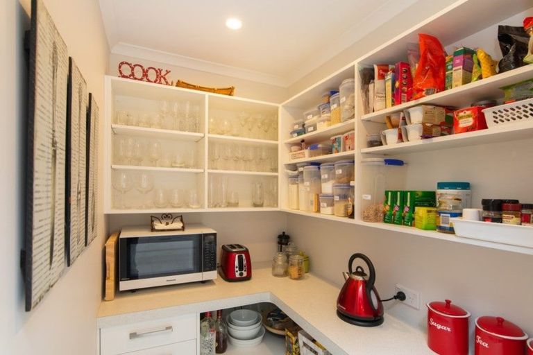 Photo of property in 402a Featherston Street, Palmerston North, 4414