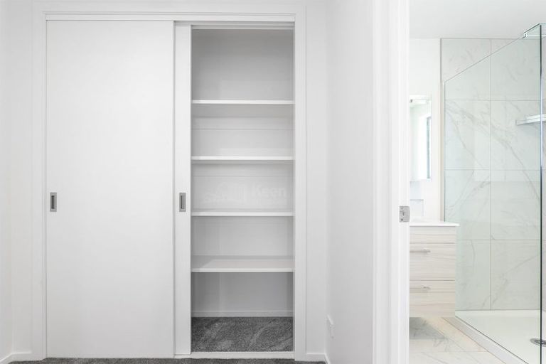 Photo of property in 6/22 Denver Avenue, Sunnyvale, Auckland, 0612