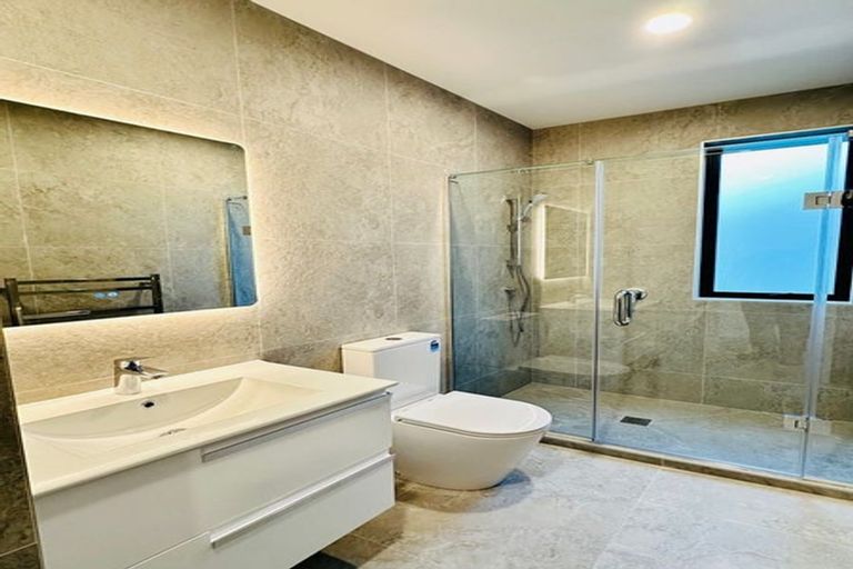 Photo of property in 57b Te Taruna Drive, Wainui, 0932