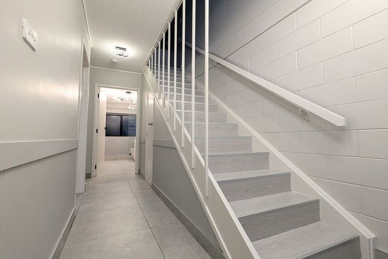Photo of property in 5/48 Mcleod Road, Henderson, Auckland, 0612