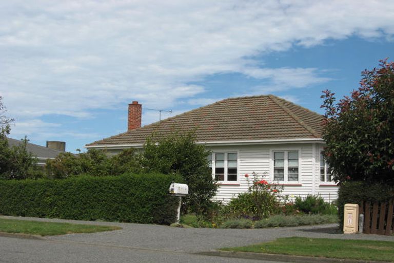 Photo of property in 16 Rolleston Street, Rakaia, 7710