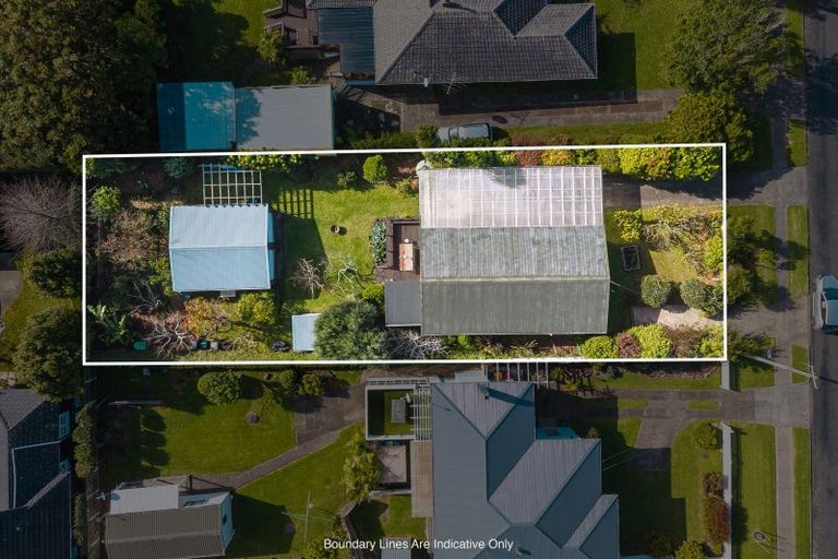 Photo of property in 44 Mcintyre Road, Mangere Bridge, Auckland, 2022