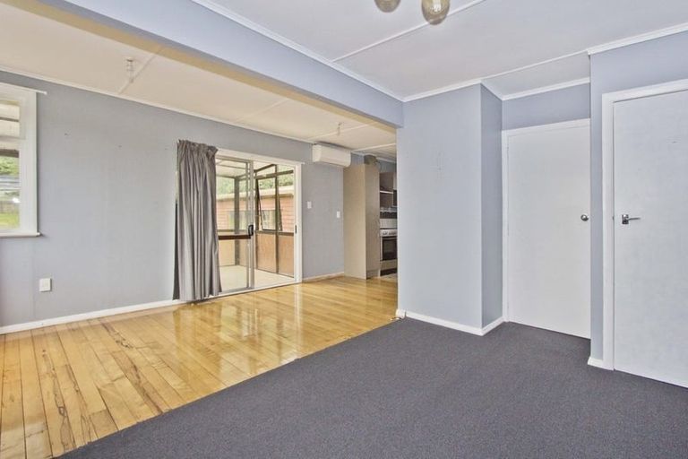 Photo of property in 6 Boyd Grove, Naenae, Lower Hutt, 5011