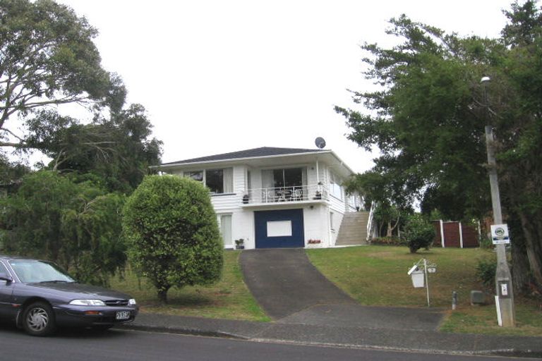 Photo of property in 7 Tudward Glade, Hillcrest, Auckland, 0627