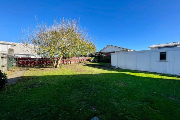 Photo of property in 26 Paynters Avenue, Strandon, New Plymouth, 4312