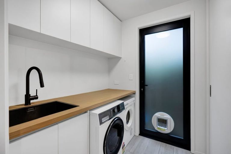 Photo of property in 57 Brooklands Road, Brooklands, New Plymouth, 4310