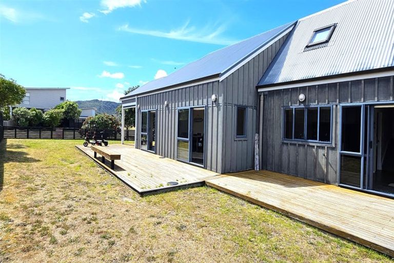 Photo of property in 108 Totara Place, Matarangi, Whitianga, 3592