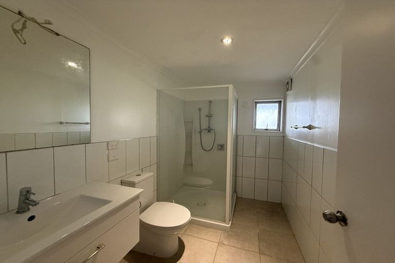 Photo of property in 115 Riverhead Road, Kumeu, 0892