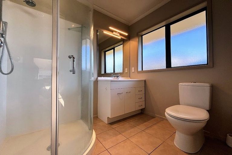 Photo of property in 6a Paterson Avenue, Pukekohe, 2120