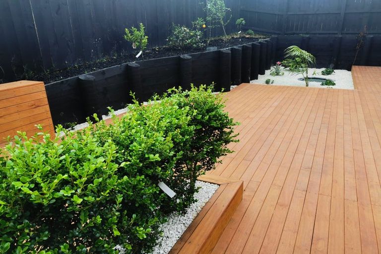 Photo of property in 10 Kotuitui Drive, Wainui, 0992