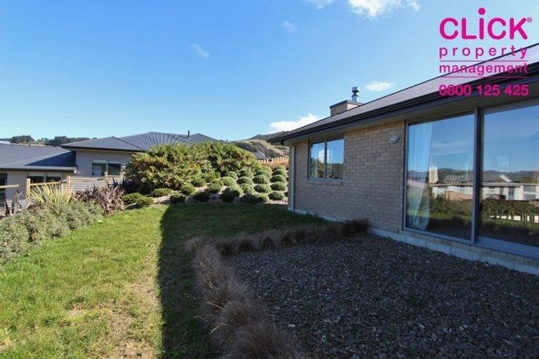 Photo of property in 13 Glendermid Close, Sawyers Bay, Port Chalmers, 9023