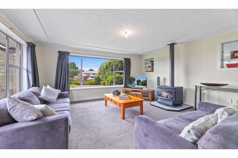 Photo of property in 63 Epsom Road, Sockburn, Christchurch, 8042