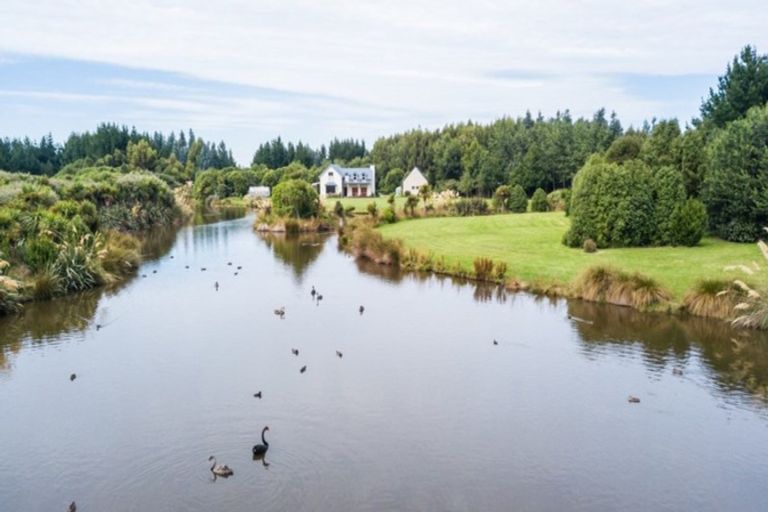 Photo of property in 85 Mason Road, Seaward Bush, Invercargill, 9871