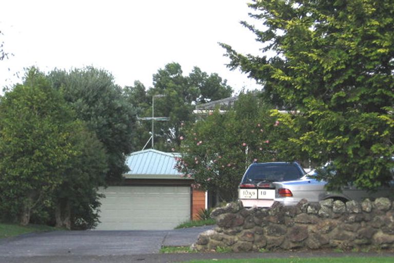 Photo of property in 10a Metcalfe Road, Ranui, Auckland, 0612