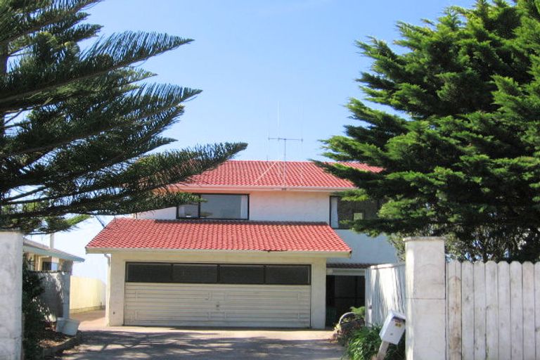 Photo of property in 85 Karewa Parade, Papamoa Beach, Papamoa, 3118