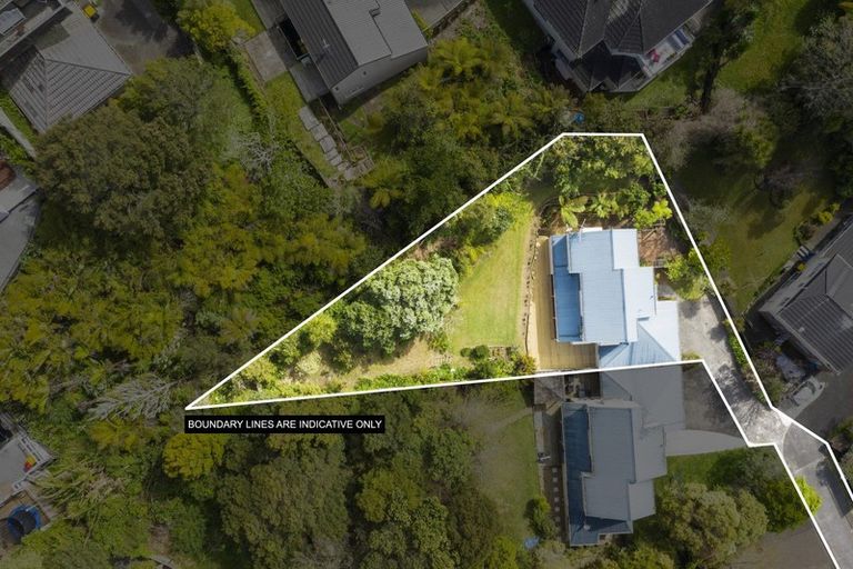 Photo of property in 2/110 Nigel Road, Browns Bay, Auckland, 0630