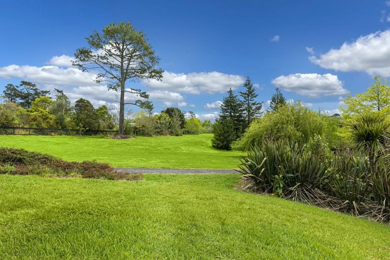 Photo of property in 110 Kennedy Road, Dairy Flat, Albany, 0792