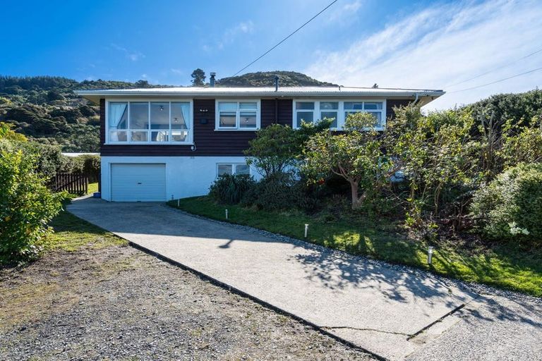 Photo of property in 123 Manapouri Street, Maia, Dunedin, 9022