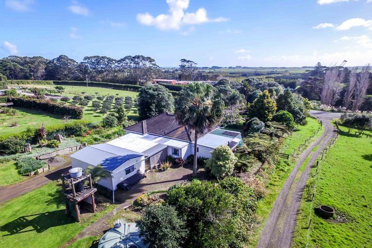 Photo of property in 943 Kaitaia-awaroa Road, Ahipara, Kaitaia, 0481